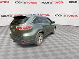 Used 2015 Toyota Highlander XLE image 6