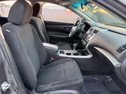 Used 2015 Nissan Altima 2.5 S w/ Special Edition Package image 18