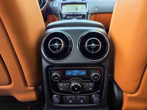 Used 2018 Jaguar XJ L Portfolio image 31