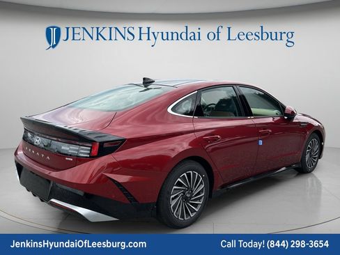 New 2026 Hyundai Sonata Limited FWD image 5