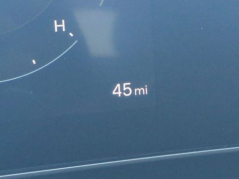 New 2026 Hyundai Tucson Limited image 37