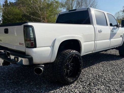 Used 2007 GMC Sierra 2500 SL w/ Heavy-Duty Power Package image 8