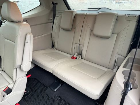 Used 2020 Volkswagen Atlas SE w/ Panoramic Sunroof Package image 24