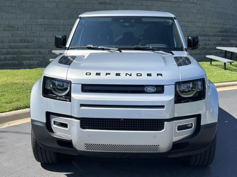Used 2024 Land Rover Defender 110 S AWD/4WD image 10