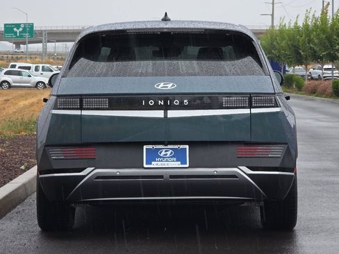 Used 2024 Hyundai Ioniq 5 SEL RWD image 4