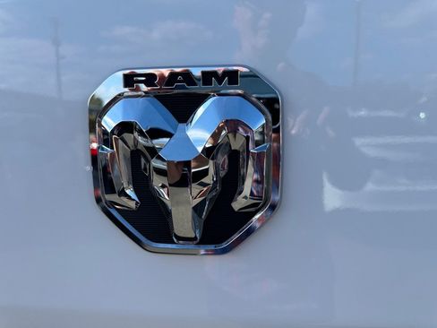 Used 2023 RAM ProMaster 2500 image 9