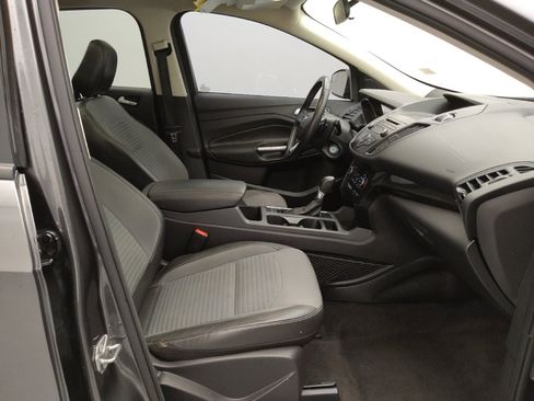 Used 2018 Ford Escape SE w/ SE Sport Appearance Package AWD/4WD image 21