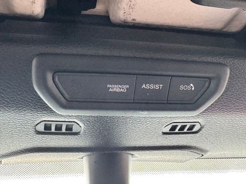 Used 2023 Jeep Wrangler Unlimited Rubicon w/ Cold Weather Group AWD/4WD image 28