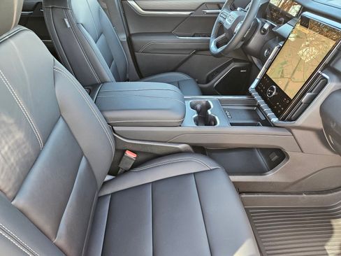 New 2026 GMC Acadia Elevation w/ Black Edition FWD image 10