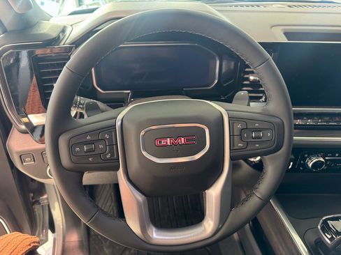 New 2026 GMC Sierra 1500 SLT w/ SLT Premium Package image 16