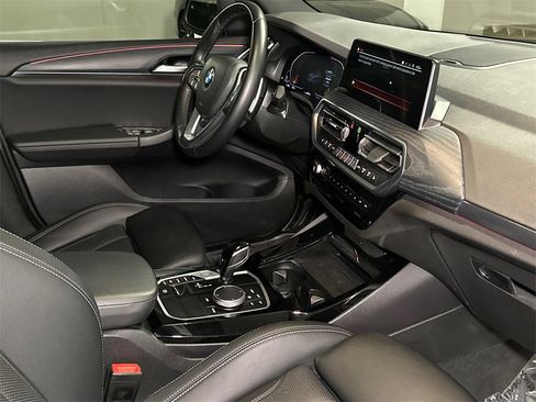 Used 2024 BMW X3 xDrive30i w/ Convenience Package image 13