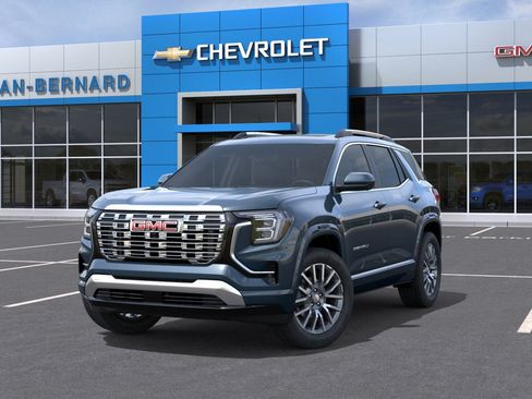 New 2027 GMC Terrain Denali w/ LPO, Floor Liner Package AWD/4WD image 6