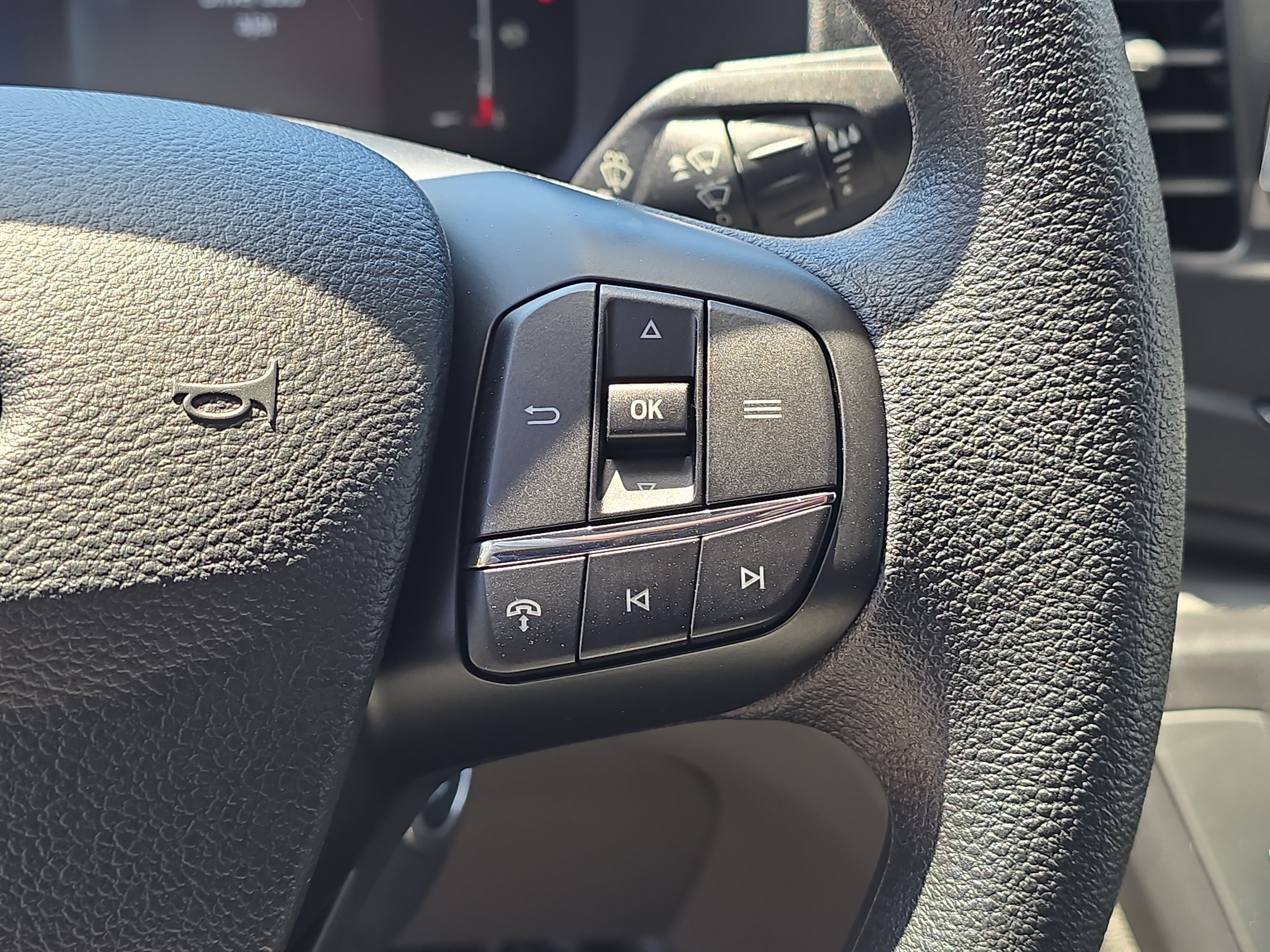 New 2026 Ford Transit 350 148 High Roof RWD image 12