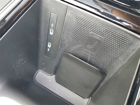 Certified 2023 Volkswagen ID.4 Pro S Plus image 28