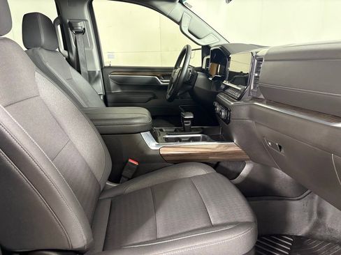 Used 2025 Chevrolet Silverado 1500 LT w/ Z71 Off-Road Package image 15