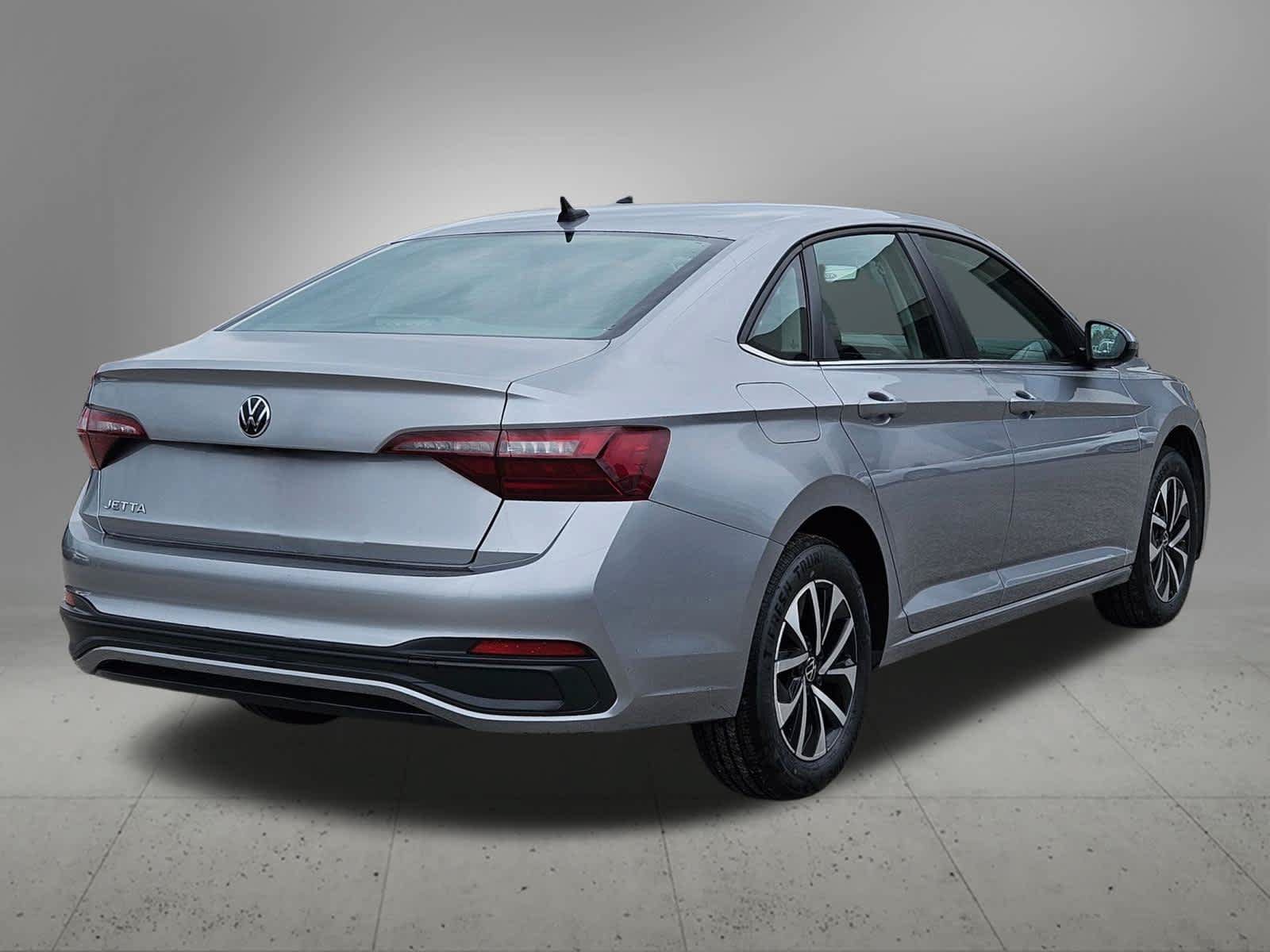 Used 2024 Volkswagen Jetta S FWD image 6