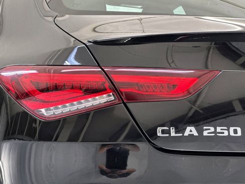 Used 2023 Mercedes-Benz CLA 250 4MATIC image 22