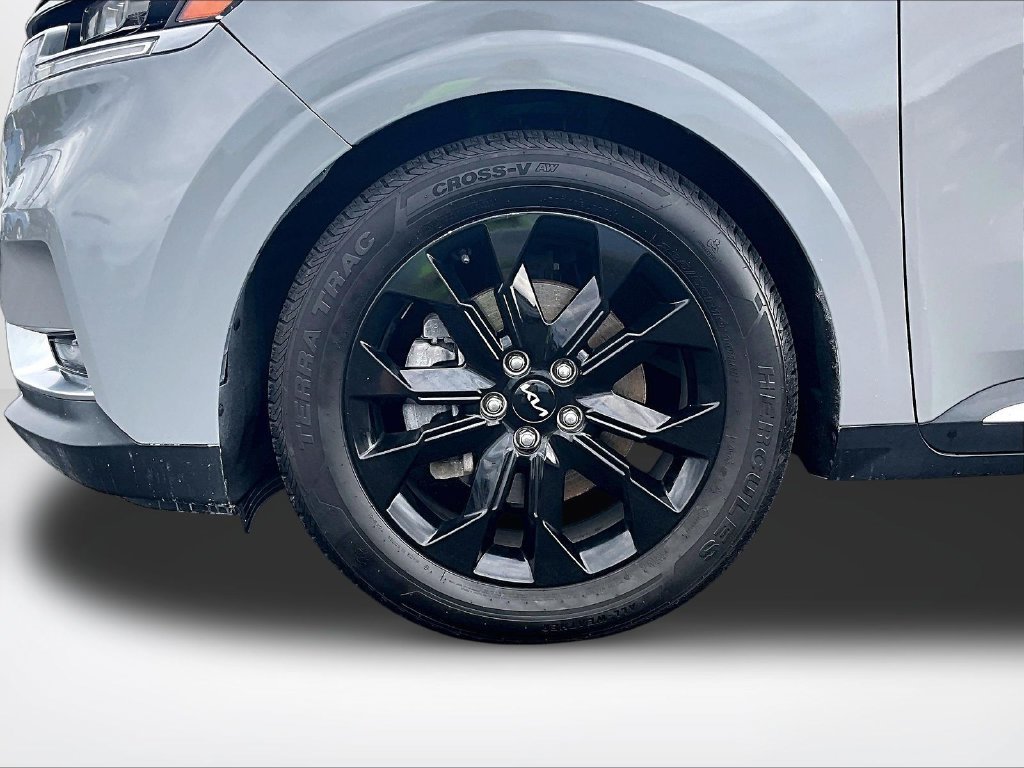 Used 2022 Kia Carnival SX Prestige FWD image 9