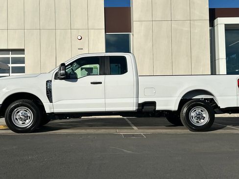 New 2026 Ford F250 XL w/ XL Chrome Package image 6