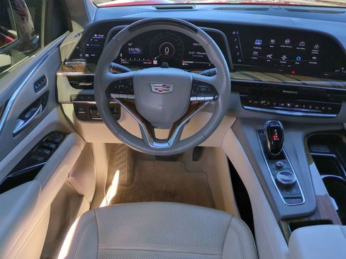 Used 2022 Cadillac Escalade Sport Platinum image 15