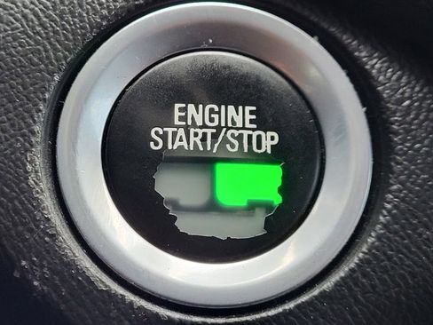 Used 2019 Chevrolet Equinox LT w/ Sun & Navigation Package AWD/4WD image 24