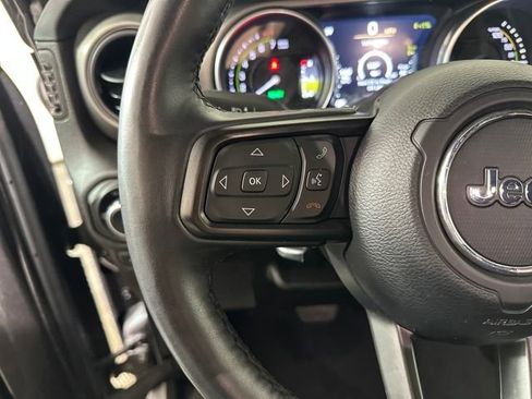 Used 2023 Jeep Wrangler Unlimited w/ Cold Weather Group image 15