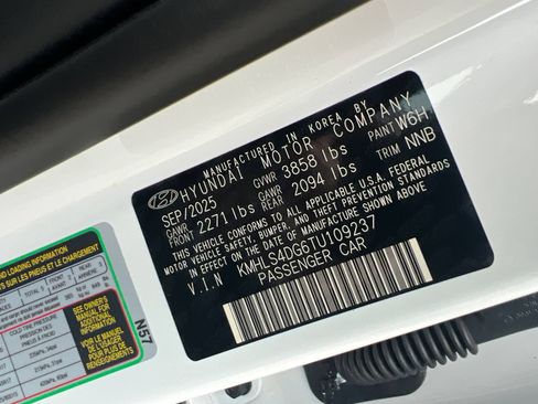 Certified 2026 Hyundai Elantra SEL Sport Premium FWD image 30