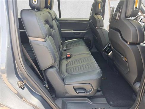 Used 2026 Rivian R1S Adventure AWD/4WD image 22