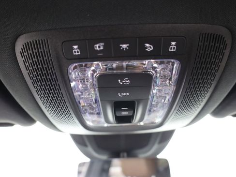 Used 2025 Mercedes-Benz GLS 450 4MATIC image 49
