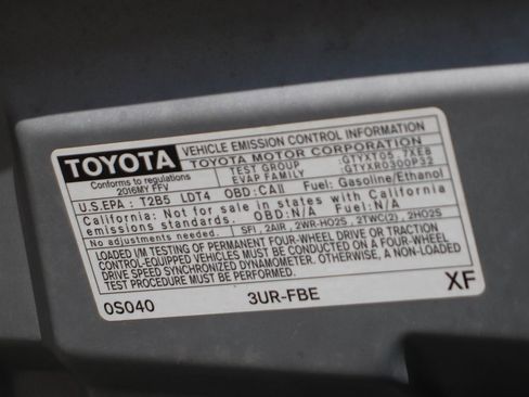 Used 2016 Toyota Tundra SR5 w/ TRD Off Road Package image 13