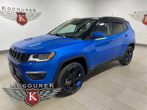Used 2020 Jeep Compass Latitude AWD/4WD image 3