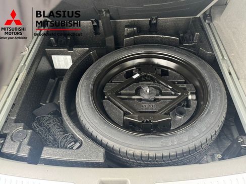 Used 2020 Cadillac XT5 Premium Luxury w/ LPO, Floor Liner Package AWD/4WD image 37
