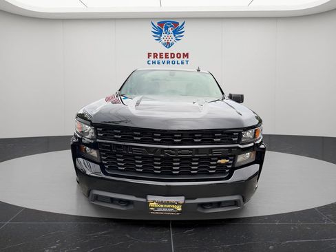 Used 2021 Chevrolet Silverado 1500 Custom AWD/4WD image 7