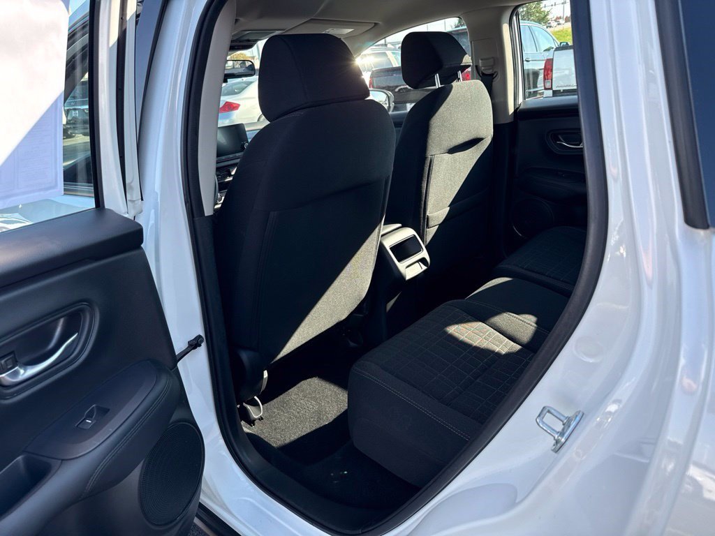 Certified 2025 Honda HR-V LX image 15