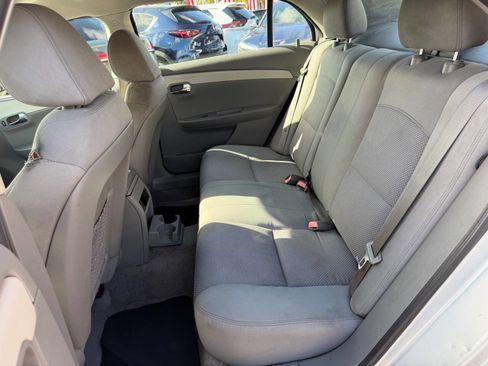 Used 2011 Chevrolet Malibu LS image 12