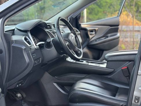 Used 2022 Nissan Murano SV image 17