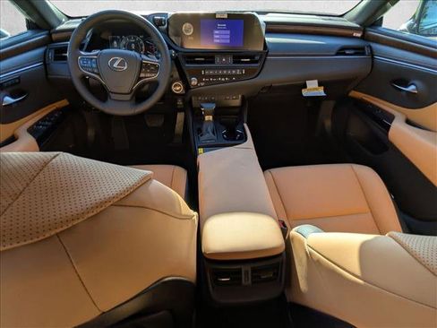 Used 2025 Lexus ES 350 w/ Premium Package image 13