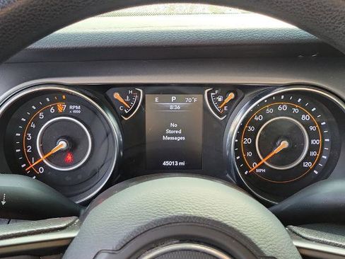 Used 2022 Jeep Gladiator Sport AWD/4WD image 27