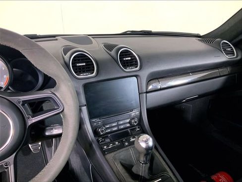 Certified 2022 Porsche 718 Cayman GT4 image 13