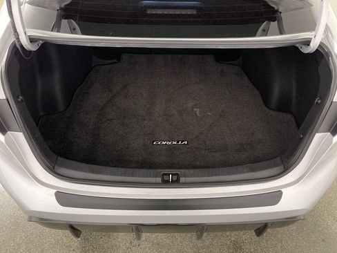 Certified 2024 Toyota Corolla SE FWD image 10