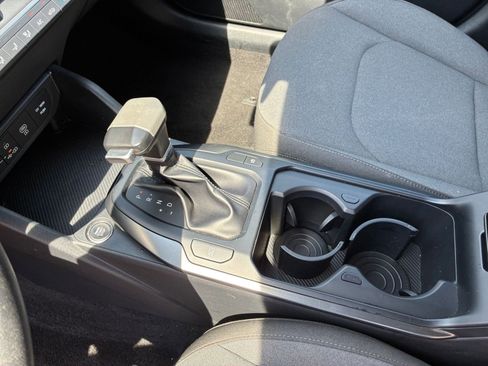 Used 2025 Kia K4 LXS image 34