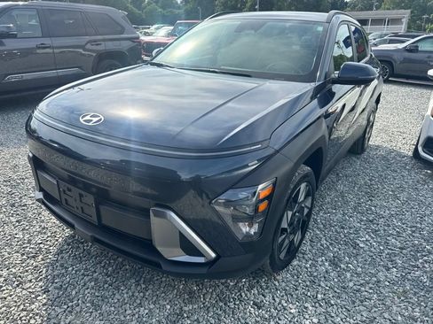 Used 2024 Hyundai Kona SEL AWD/4WD image 1