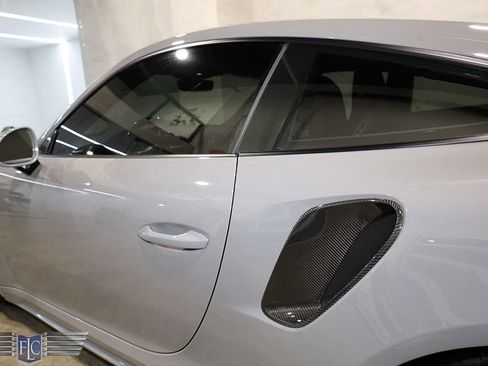 Used 2018 Porsche 911 Turbo S image 14