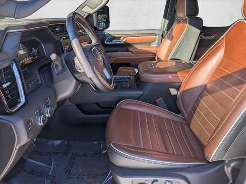Used 2025 GMC Sierra 3500 Denali Ultimate image 11