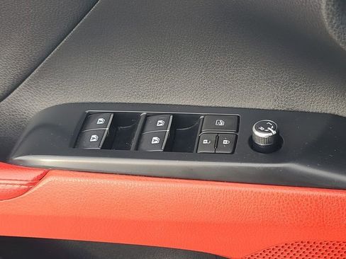 Used 2019 Toyota Camry XSE image 30