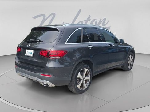 Used 2022 Mercedes-Benz GLC 300 w/ Premium Package Lite image 8