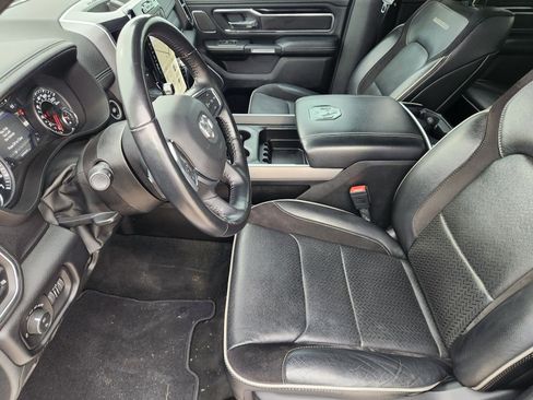 Used 2022 RAM 1500 Laramie AWD/4WD image 12