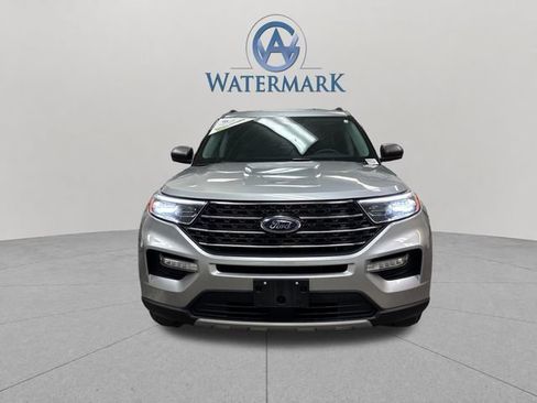 Used 2024 Ford Explorer XLT w/ Equipment Group 202A AWD/4WD image 10