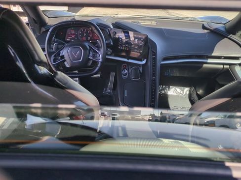 Used 2021 Chevrolet Corvette Stingray Preferred Conv w/ Z51 Performance Package RWD image 27