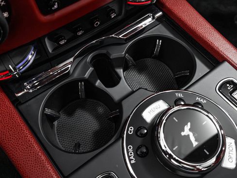 Used 2014 Rolls-Royce Wraith image 67